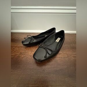 Bow Ballet Flats